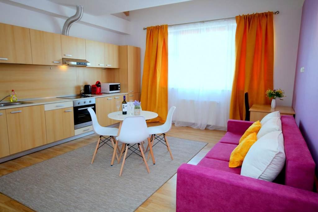 Flowers Apartments Timisoara Exterior photo