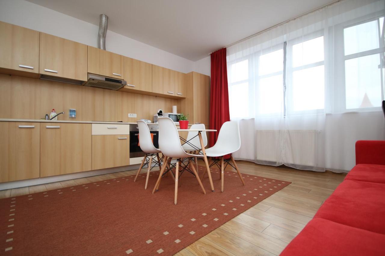 Flowers Apartments Timisoara Exterior photo